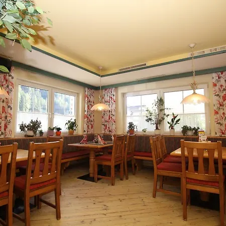 Rustica
