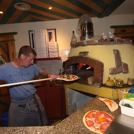 Διαμέρισμα Rustica *