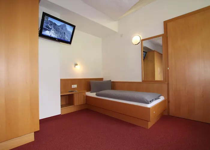 Rustica * カウナータール