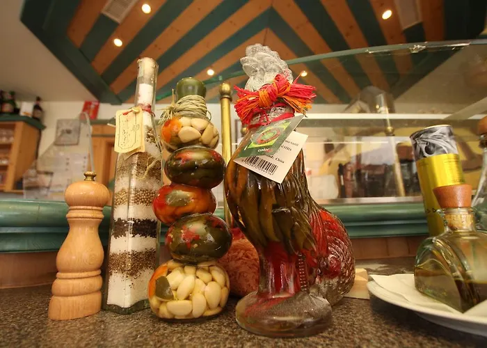 Rustica カウナータール