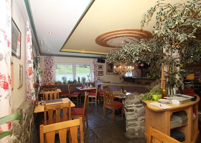 Rustica カウナータール